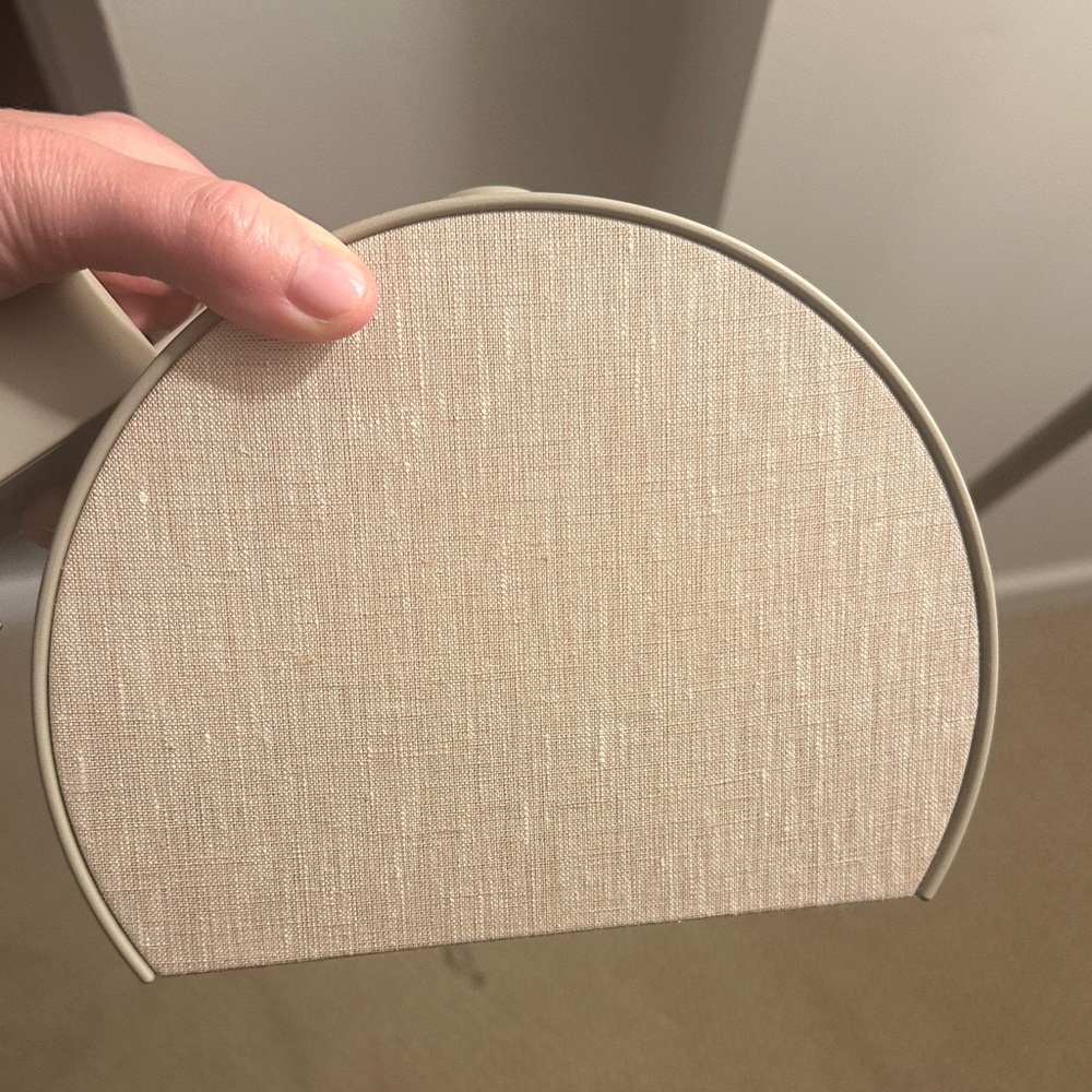 Hatch Beige Electronic Device